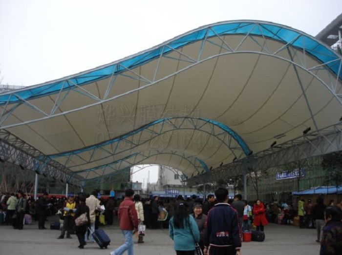 膜結(jié)構(gòu)建筑通道-深圳市燁興膜結(jié)構(gòu)工程有限公司 膜結(jié)構(gòu)建筑通道4.jpg