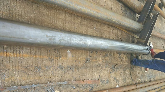 膜結(jié)構(gòu)車棚骨架焊接-燁興膜結(jié)構(gòu) 膜結(jié)構(gòu)車棚骨架焊接.jpg